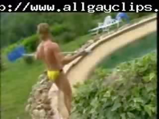 Basseýn cleaner has porno with two guys geý sikiş video gays geý spunk shots ýudmak gyzlaň söýgülisi hunk